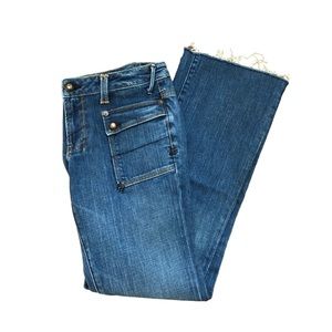 U Flare Frayed Hem Low Rise Jeans Size 26